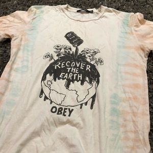 Obey T-shirt